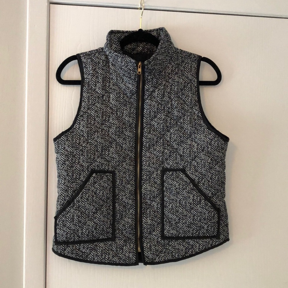 Vest with pockets
